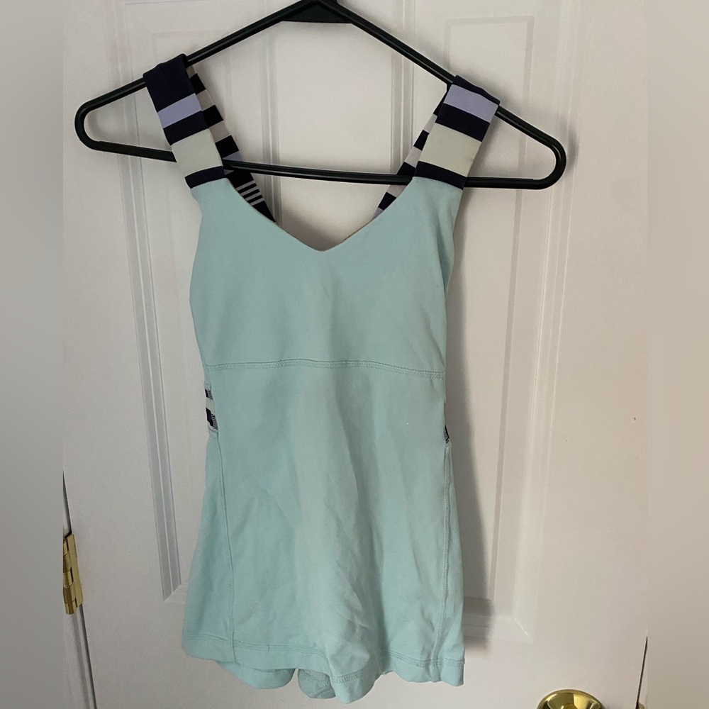 Lululemon Light Blue Striped Straps Size 4